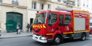 Vincennes : les images terribles de l'incendie qui a fait deux morts