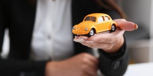 Assurance auto : 6 astuces pour payer moins cher