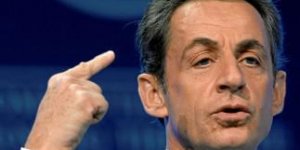 Guerre Fillon Copé : Sarkozy "atterré"