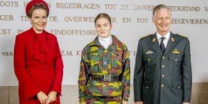 De robes de soirée à tenues de commando : découvrez les incroyables photos d'Élisabeth de Belgique 