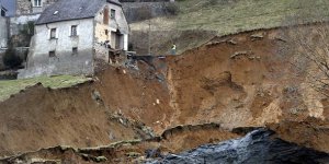 Impressionnant : un hameau des Pyrénées coupé du monde par une coulée de boue