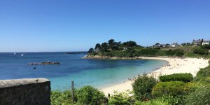 Vacances d'été : 10 îles françaises à découvrir loin des touristes