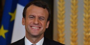 Emmanuel Macron fête ses 45 ans : retour sur ses sosies les plus improbables