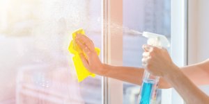 Nettoyant à vitres : 5 surfaces à ne jamais nettoyer avec