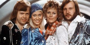 Anni-Frid Lyngstad fête ses 76 ans : à quoi ressemble aujourd'hui la jolie brune du groupe ABBA ?