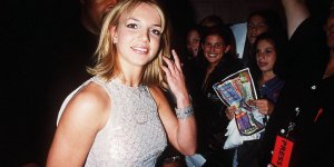 Britney Spears : retour sur ses pires tenues sur le tapis rouge