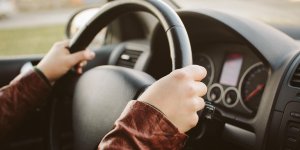 Carcassonne : la police tire par erreur sur une jeune automobiliste