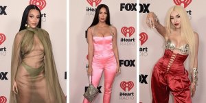 Décolletés plongeants, robes sexy et transparentes : les stars sortent le grand jeu aux iHeartRadio Music Awards 2021