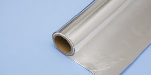 Pourquoi il faut mettre du papier aluminium dans votre congélateur