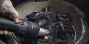 Barbecue : les produits à ne pas utiliser pour l’allumer 