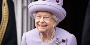 Elizabeth II : la cause véritable de sa mort remise en question ?