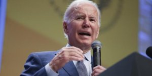 Etats-Unis : "Où est Jackie ?", demande Joe Biden à une parlementaire décédée, lors d'un discours