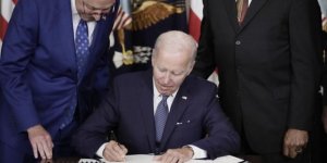 Etats-Unis : Joe Biden a promulgué son vaste plan d'investissement sur le climat et la santé