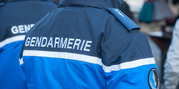 Macron annonce 145 gendarmeries mobiles : à quoi vont-elles servir ? 