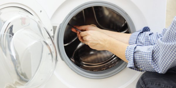 Nettoyer son linge sans eau : le futur du lave-linge