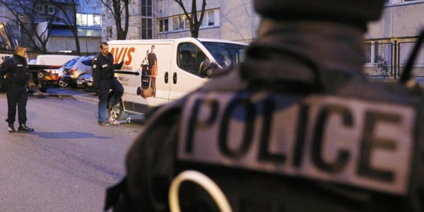 Attaque à Paris : la mère de l'assaillant avait signalé son inquiétude au sujet de son fils