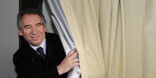 François Bayrou au Quai d'Orsay : un eurodéputé allemand a-t-il fait une gaffe ?