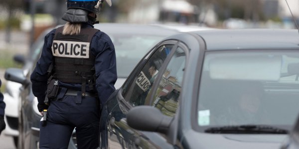 Yvelines : la fausse « policière » arnaquait ses conquêtes