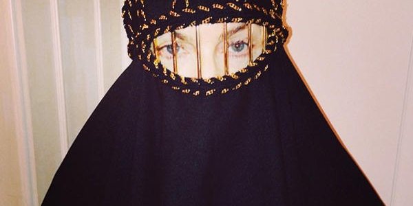Madonna prend la burqa !