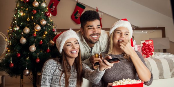 Les meilleures blagues sur les téléfilms de Noël à s'envoyer en famille