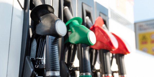 Carburant : ces 4 enseignes qui vont faire un geste sur le prix à la pompe 