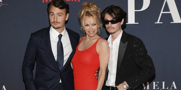 Pamela Anderson : découvrez son album de famille sur la toile