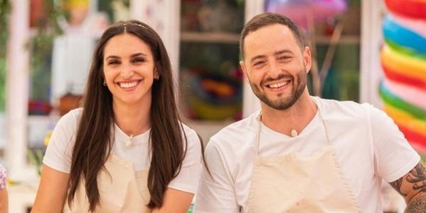 Le Meilleur Pâtissier 2022 : qui sont Adelina et Benjamin, le couple surprise de la saison ?
