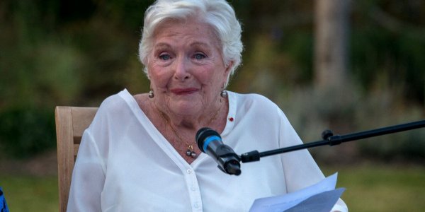 Line Renaud émue aux larmes : l'actrice de 95 ans a inauguré le jardin des Ambassadeurs à son nom
