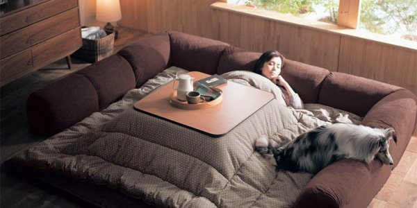 Cette invention japonaise géniale qui vous ne fera plus jamais sortir de votre lit !