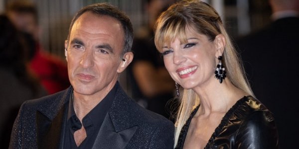 Nikos Aliagas sur le tapis rouge : ses plus belles photos avec sa compagne