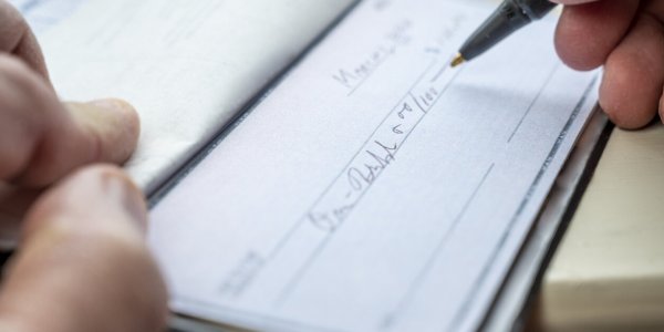 Paiement par chèque : quels sont ses avantages ? 