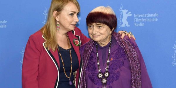 Mort d’Agnès Varda : quelles étaient ses relations avec sa fille, Rosalie ?
