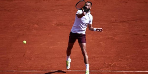 Roland-Garros 2023 : Benoit Paire éliminé en cinq sets par Cameron Norrie au premier tour
