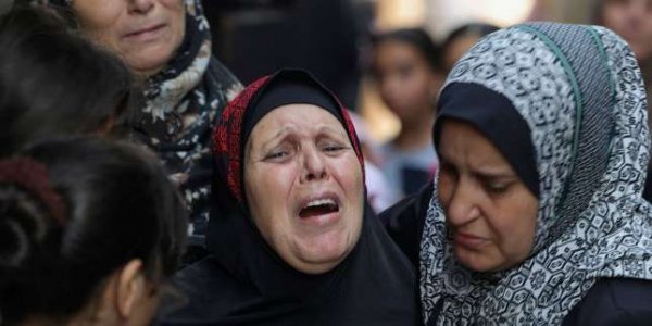« On est fatigués : chaque année, on a le droit à une attaque » : après la trêve, Gaza pleure ses morts