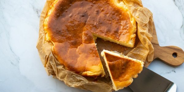 Gâteau au fromage : Cyril Lignac dévoile la recette typique aveyronnaise
