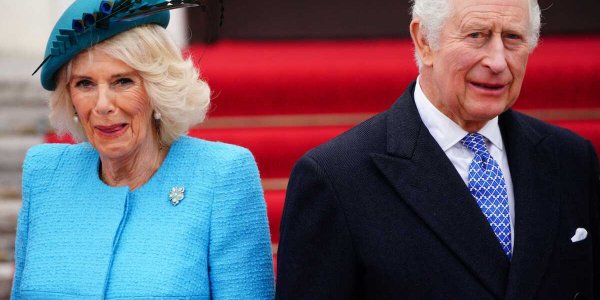 Camilla élégante en Allemagne : son clin d’oeil à Elizabeth II ne passe pas inaperçu