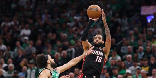 NBA : Miami se qualifie pour la finale et prive Boston d’un comeback historique