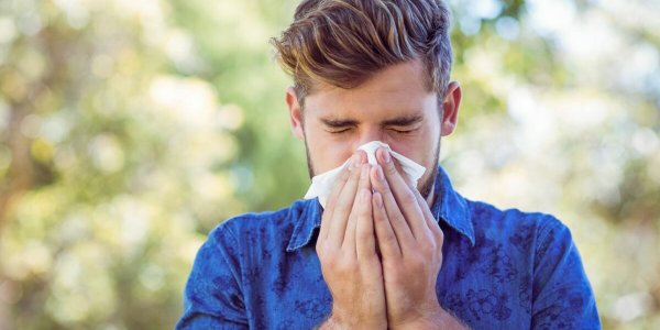Médicaments contre l'allergie : certains produits pourraient présenter des risques, alerte 60 millions de consommateurs