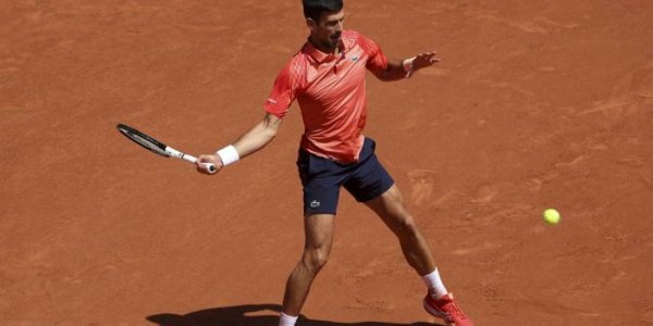 DIRECT. Roland-Garros 2023 : une formalité pour Novak Djokovic face à Marton Fucsovics ? Suivez la session de nuit