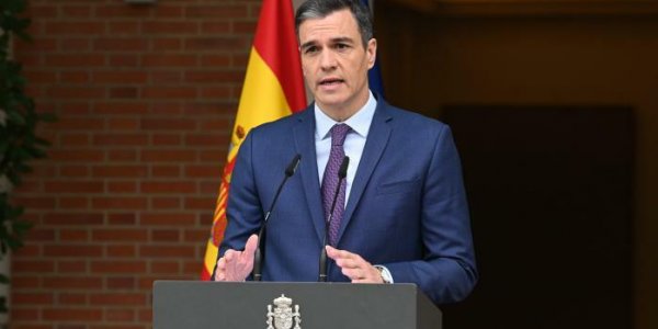 Législatives anticipées en Espagne : Pedro Sánchez veut "remobiliser la gauche" en "évoquant le souvenir du coup d'État de 1936", analyse un spécialiste