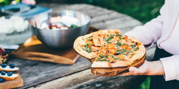 Pizzas d’été : nos recettes qui sentent bon le soleil
