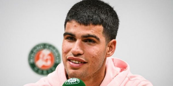 Roland-Garros 2023 : "Même si Nadal avait été là, je ne me serais pas donné moins de chances de gagner", affirme Carlos Alcaraz