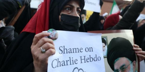 Des hackeurs liés au régime iranien derrière une cyberattaque contre Charlie Hebdo, dit Microsoft