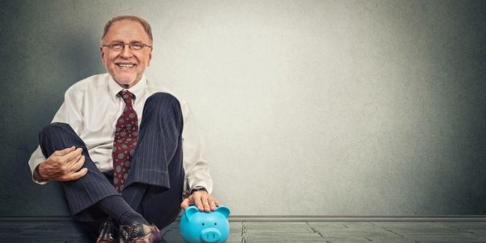Epargne : combien faut-il mettre de côté chaque mois quand on touche une petite pension ?