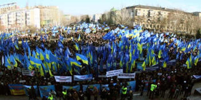 Pourquoi l’Ukraine sombre dans le chaos ?