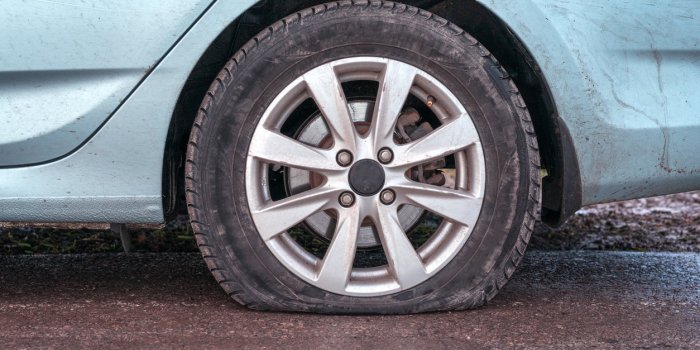 Autoroute : qu’est-ce-que l’arnaque du “pneu dégonflé” ?