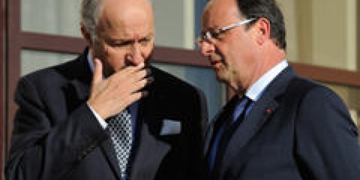 Sotchi-2014 : Hollande et Fabius boycottent-ils les JO ?