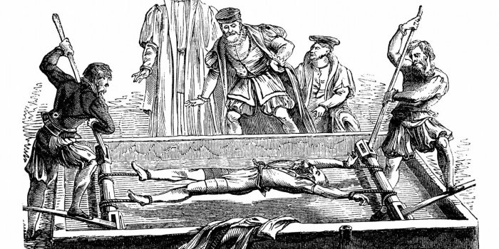 Torture au Moyen-Age : eau, écartèlement... À quoi ressemblait-elle ?