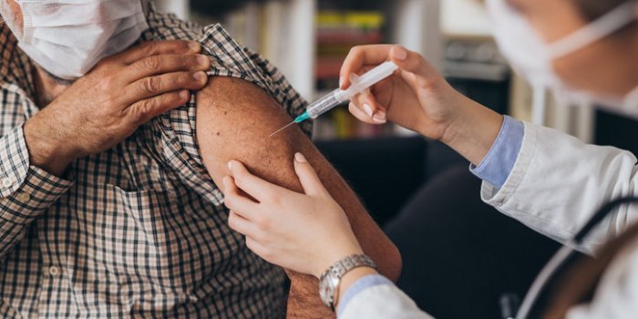 Vaccin Covid-19 : que se passe-t-il si vous ne recevez que la première dose ? 