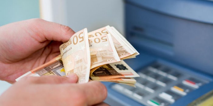 Pénurie de billets de banque : la France va-t-elle bientôt manquer de cash ?